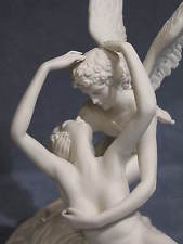 porcelaine de Capodimonte en BISCUIT " Amore et Psyché"