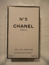 CHANEL.NUMERO 5.  Eau de parfum.100ml boxed neuf 100% authentique et son blister